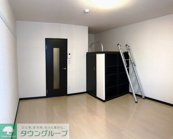 レオネクスト泉の物件内観写真